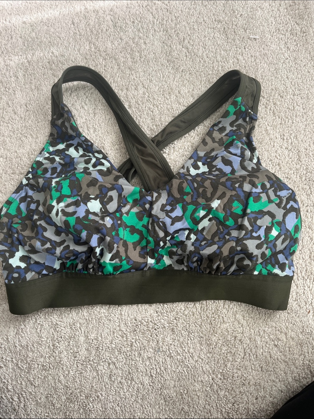 aerie Green Camo Crossback Sports Bra